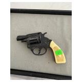 Model V22 Starter Pistol