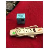 Cir-Kit 20-Watt Plug-in Transformer & Power Strip