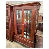 "Ethan Allen" Curio Cabinet
