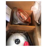 Kitchen Wares Box Lot