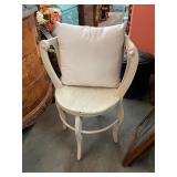Vintage Wooden Sitting Chair