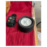 GPS 310 & Plastic Wheels Lot