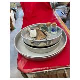 Baking Pans and Decor