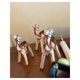 3 Camels