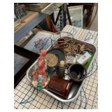 Vintage Decor Tray Lot