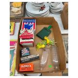 Vintage Collectibles Box Lot