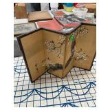 East Asian Oriental Table Top Divider Screen
