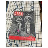 Vintage LIFE Magazines