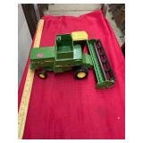 John Deere Turbo Combine