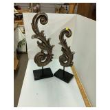 2 Decorative Decor Pieces