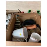 Housewares Lot