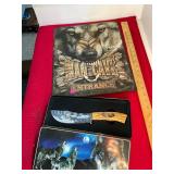 Wolf Knife and Novelty Tin Sign