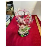 Pokï¿½mon Mewto and Mew Evolution Display