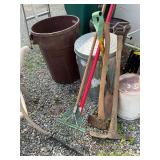 Garden Tools Lot