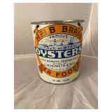 H & B Brand Crisfield MD C W Howeth Oyster Can