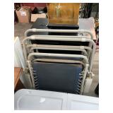 2 Folding Lawn Chairs