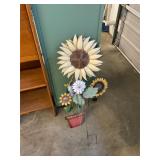 Metal Flower Yard Art
