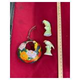 3 Piece Vintage Parrot Bird Lot
