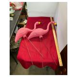 2 Pink Flamingos