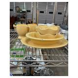 Hospitatlity Collection Yellow Dishware