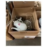 Teapot and Glassware Box Lot