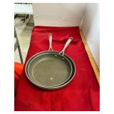2 Henckels Italy Pans