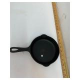 Griswold Vintage Cast Iron Pan