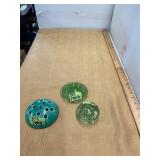 3 Flower Frogs 2 Green Uranium Glass Lot