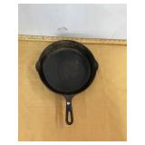 Griswold 8 704J Cast Iron Frying Pan