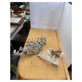 2 Piece Metal Art Lot