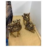4 Gold Reindeers