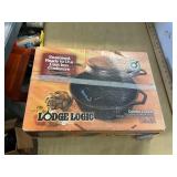 Lodge Cast Iron Combo Cooker