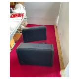 Pair of Advent Speakers