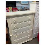 Broyhill 5 Drawer Chest of Draws