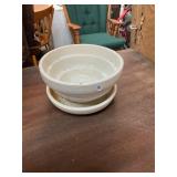 White McCoy Planter
