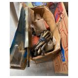Garage box lot