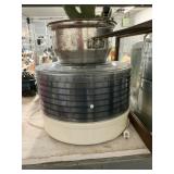 Dehydrator, Serving Tray, Kitchen Lot