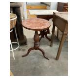 Antique Round Tilt Top Table