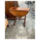 Drop Side End Table