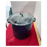 Enamel Steamer Pot
