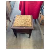Antique Chamber Pot Toilet 16"X16"X18"