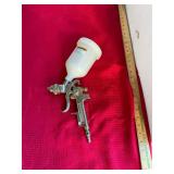 Pneumatic Spray Gun