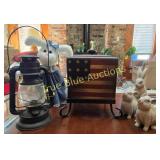 Patriotic Decor with Rabbit Figurines