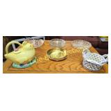 Charming Ceramic Chicken Teapot and Crystal Servin