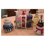 Charming Collection of Decorative Home Accessories