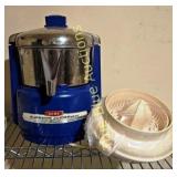 ACME Supreme Juicerator with Bowl and Lid