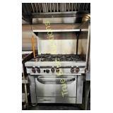 Commercial Stainless Steel Range with Oven and Gri
