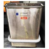 Seco Mobile Ingredient Ss Bin On Casters