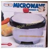 Nordic Ware Microwave Tender Cooker Pressure Cooke