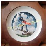 Commemorative Plate Featuring Historical Patriotic